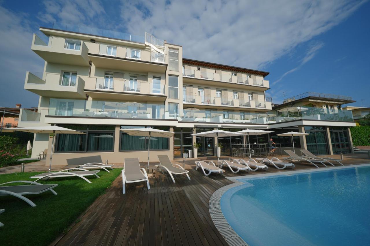 Hotel Palazzo Del Garda & Spa Desenzano del Garda Exterior photo